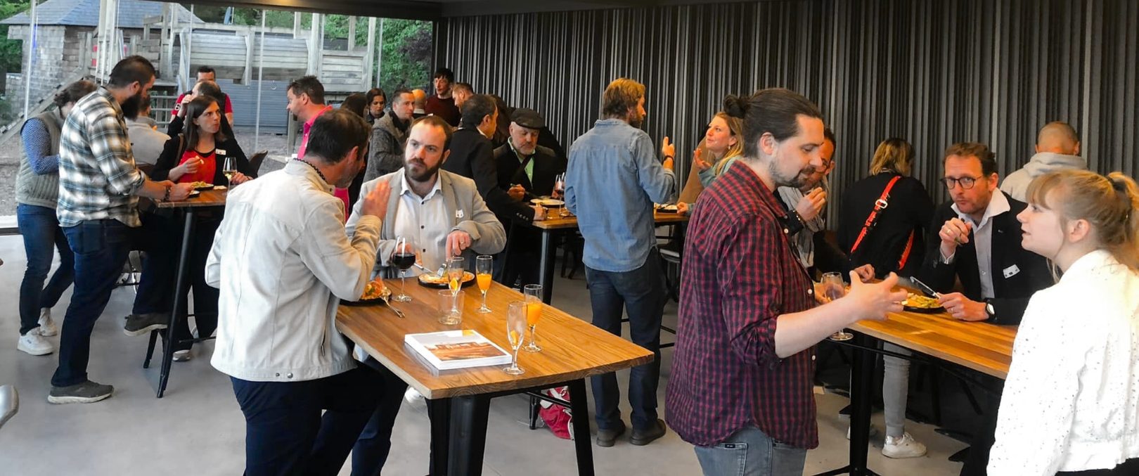 Équipements & Espaces Professionnels
